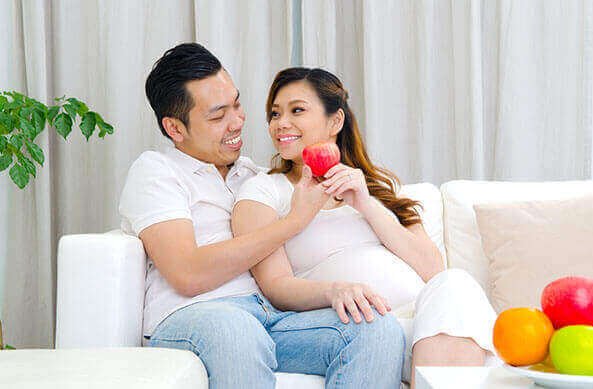 Cover Image of 4 Aktivitas untuk Stimulasi Perkembangan Fisik Bayi 3 Bulan