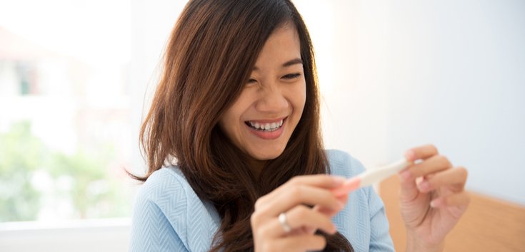 Cover Image of 3 Langkah Mudah Memilih Susu untuk Ibu Hamil Muda