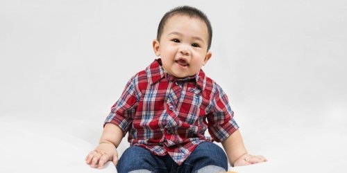 Cover Image of Perkembangan Bayi 6 Bulan ke 7 Bulan dan Stimulasinya