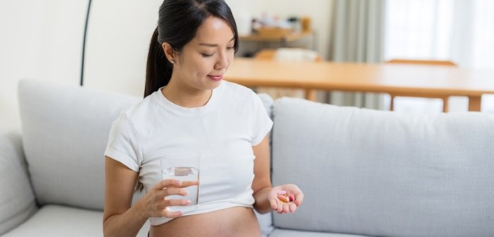 Cover Image of Kebutuhan Asam Folat Ibu Hamil Trimester 1 & Cara Penuhinya