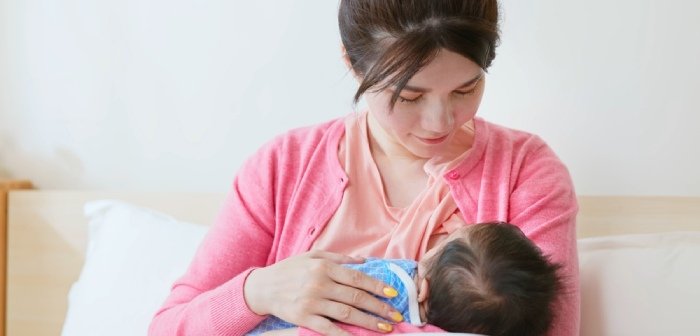 Cover Image of 4 Cara agar Bayi ASI 4 Bulan Tidak Kekurangan Zat Besi