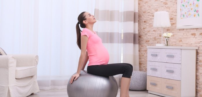 Cover Image of 9 Rekomendasi Olahraga yang Aman untuk Ibu Hamil