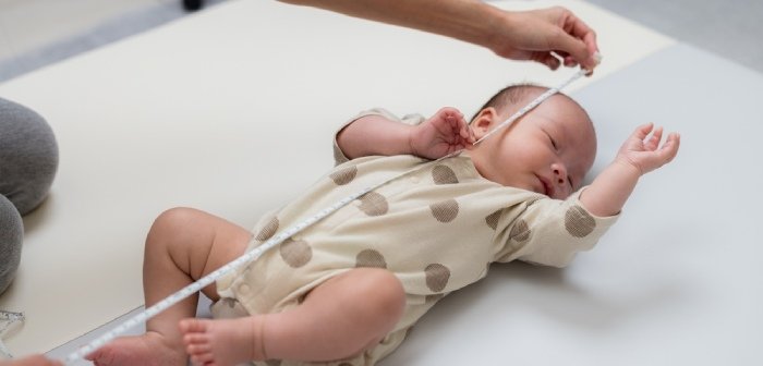 Cover Image of 8 Cara Mencegah Stunting Sejak Bayi Hingga Usia 2 Tahun