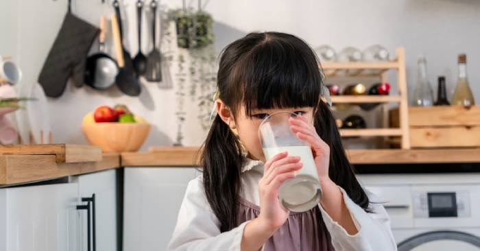 Cover Image of SGM Eksplor 1+, Susu Formula yang Mengandung Minyak Ikan